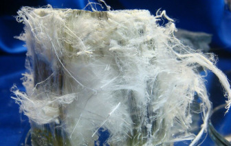 close up on fibers from asbestos mineral ore