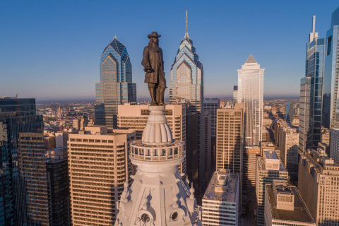 Skyline photo of Philadelphia, PA.