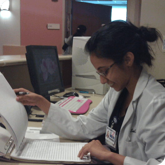 Snehal Smart working in hospital