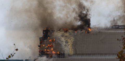 Fire at a historic hangar in Tustin