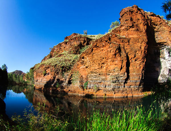 Aboriginal birthing pool