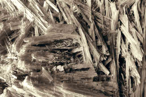 Asbestos fibers