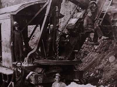 Asbestos Pit Miners