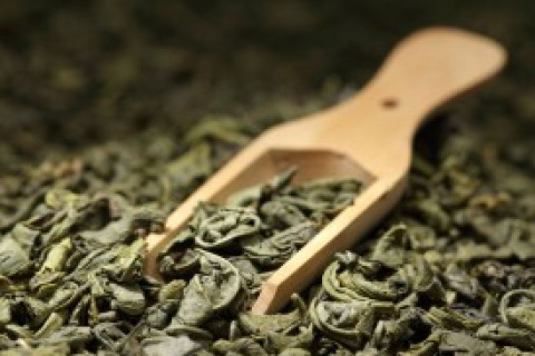 Green Tea Leaves with Scoop