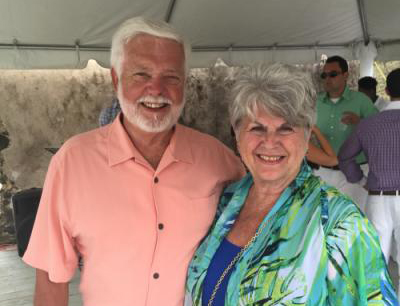 Mesothelioma survivor Gene Hartline and his wife