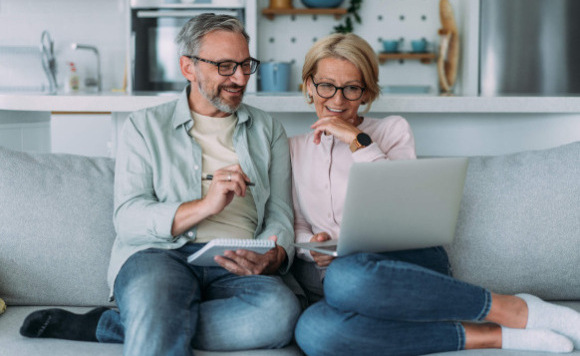 Patient Advocates discuss insurance and financial assistance in a free webinar.
