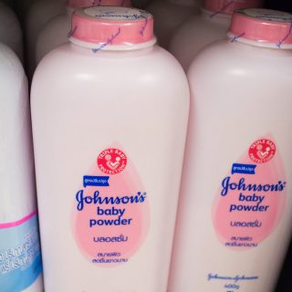 johnsons baby powder