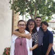 Mesothelioma survivor Kim Madril with her family