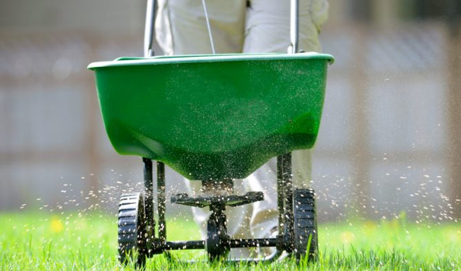 Court Reopens Case Linking Lawn Fertilizer to Mesothelioma