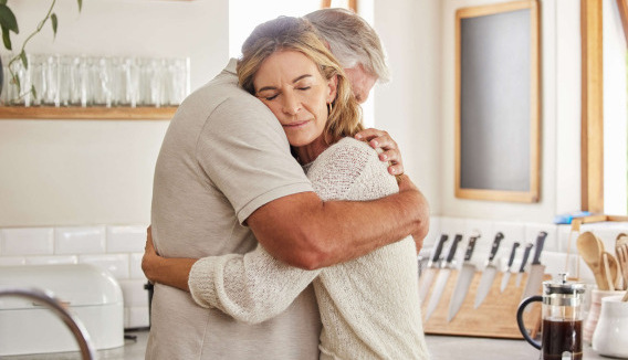 Mesothelioma caregiver and her loved one.