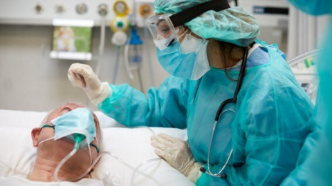 Patient and doctor prepping for surgery