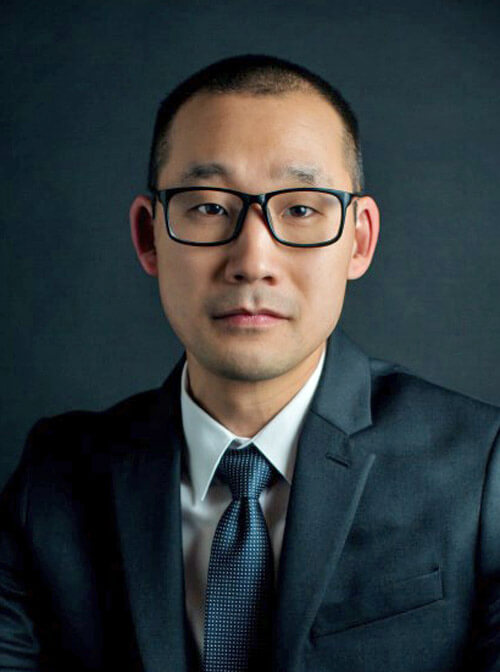 Dr. Edmund K. Moon, interventional pulmonologist