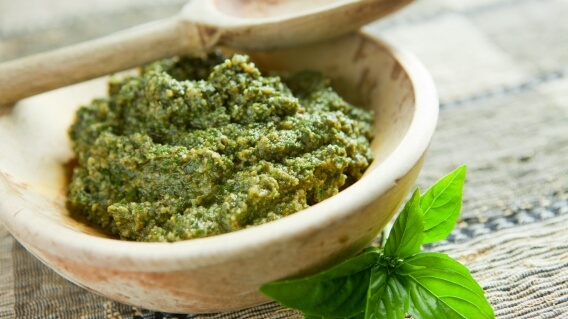 Basil pesto