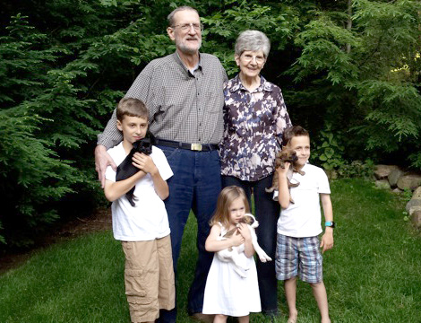 Mesothelioma Survivor Pete K. and his grandchildren