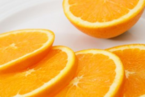 Slices of oranges on a plate