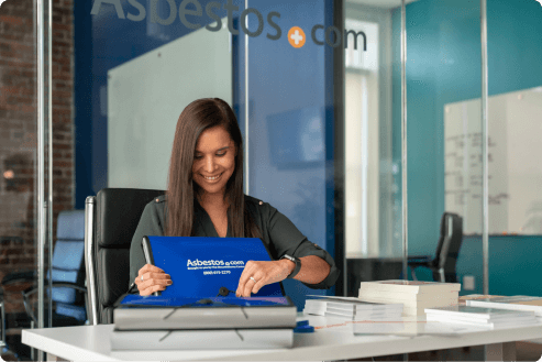 Patient Advocate Vanessa Blanco preparing mesothelioma packet for patient