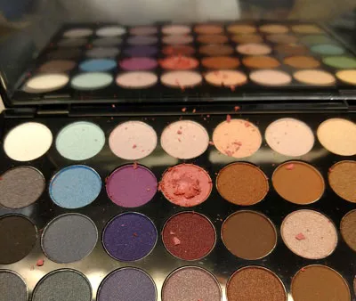 Claire's makeup that tested positive for asbestos contamination - Courtesy of asbestos.com