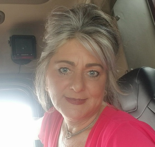 Peritoneal mesothelioma survivor Trina West Reif