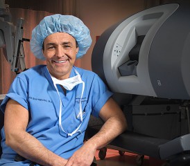 Thoracic surgeon Dr. Farid Gharagozloo