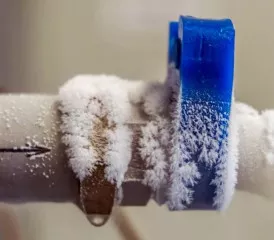 Frozen Liquid Nitrogen Pipe Frozen Liquid Nitrogen Pipe