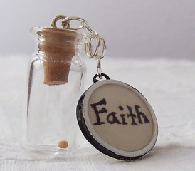 Small Bottle & Faith Cap Small Bottle & Faith Cap