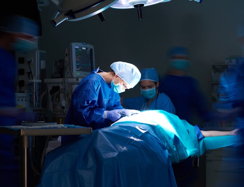surgeons-operating-room surgeons-operating-room