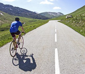Jamie Menzies rides his bike in England Jamie Menzies rides his bike in England